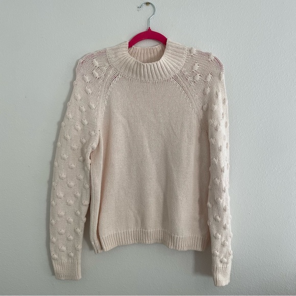 Vince Camuto cream polka dot sleeve sweater - Picture 1 of 4